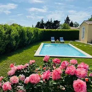 un-coin-tropical-en-provence.fr-provencehotel.com/